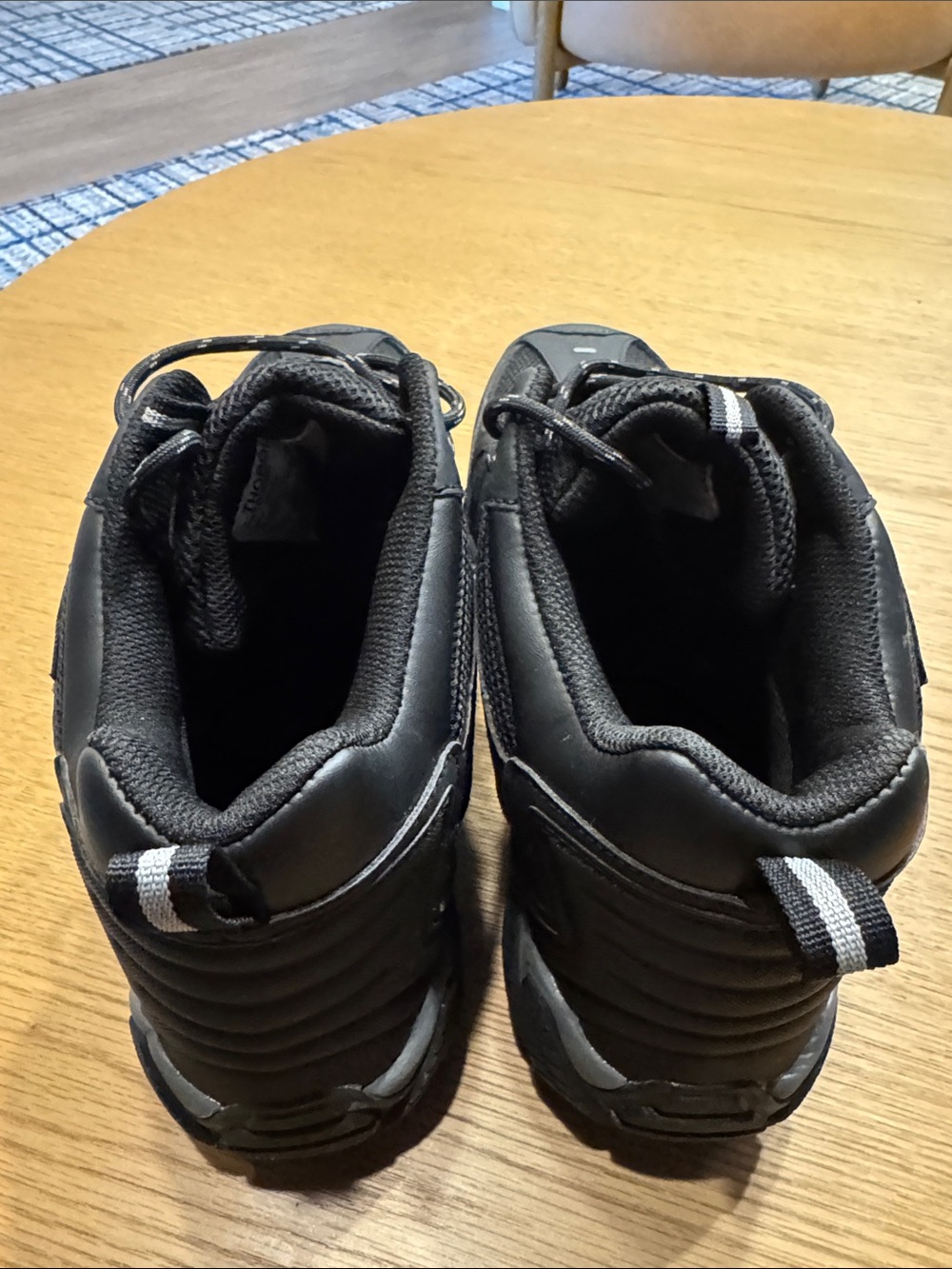Men's All-Black Athletic Trail Sneakers - Picture 13 of 15